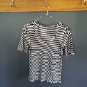 GAP | Black and White Stripe V Neck